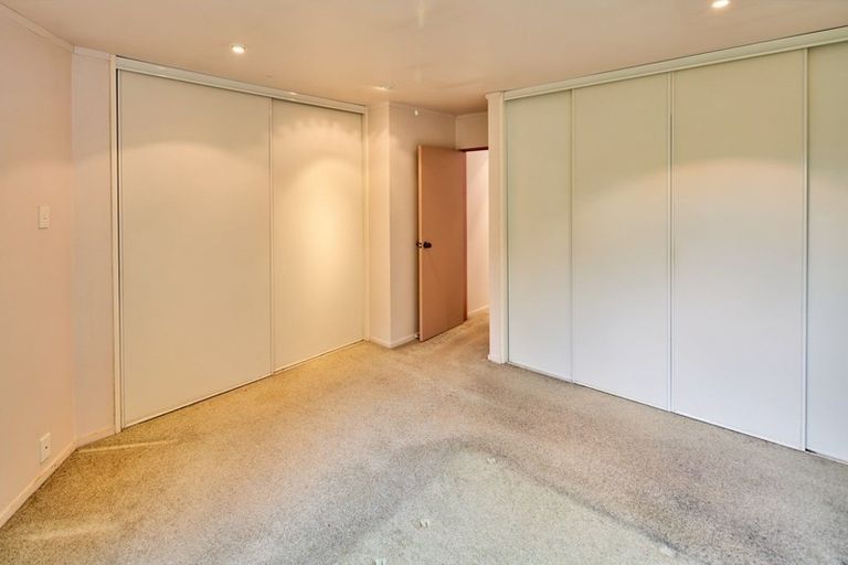 Photo of property in 20 Magnolia Grove, Maungaraki, Lower Hutt, 5010