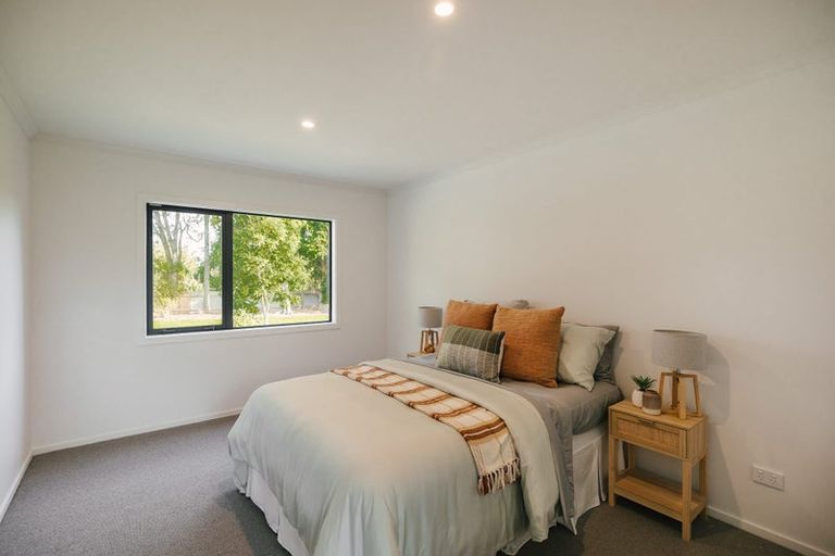 Photo of property in 31 Muhunoa Road East, Ohau, Levin, 5570