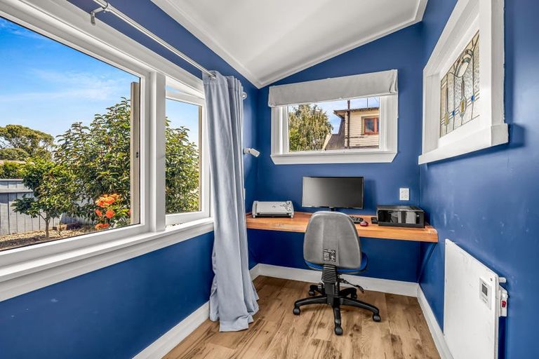 Photo of property in 93 Wood Street, Takaro, Palmerston North, 4410