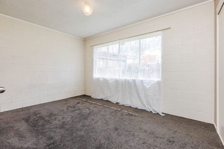 Photo of property in 4/29 South Street, Papakura, 2110