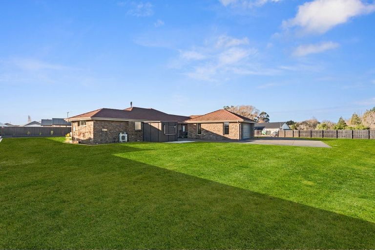 Photo of property in 35a Hawkins Road, Marshland, Christchurch, 8051