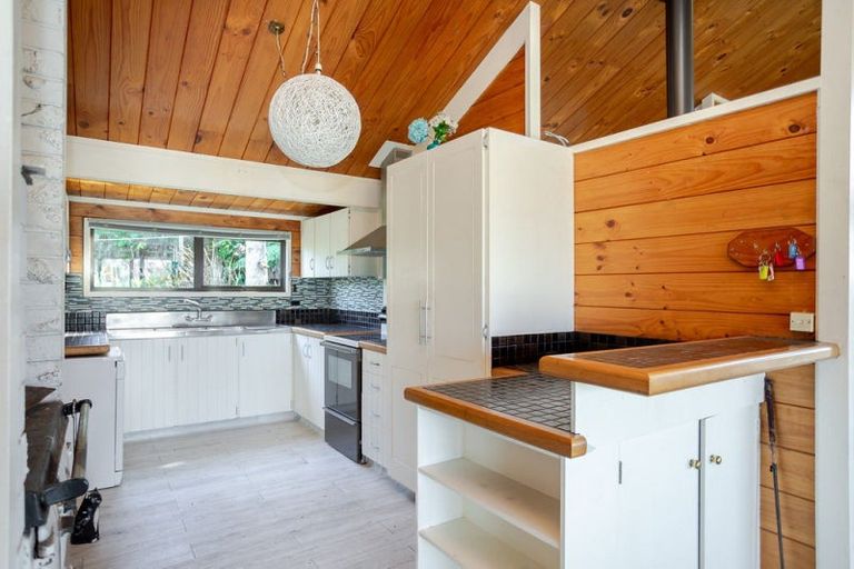 Photo of property in 1 Carlson Street, Dannevirke, 4930