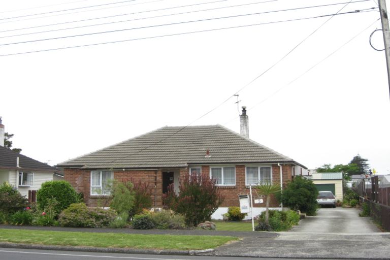 Photo of property in 5 Harris Street, Pukekohe, 2120