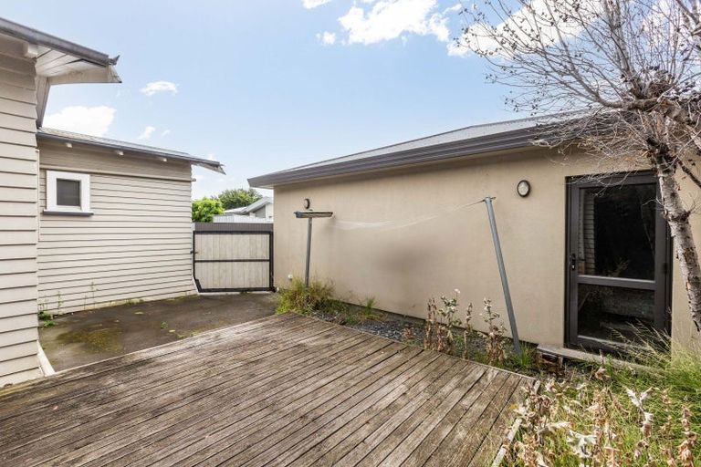 Photo of property in 41 Taradale Road, Marewa, Napier, 4110