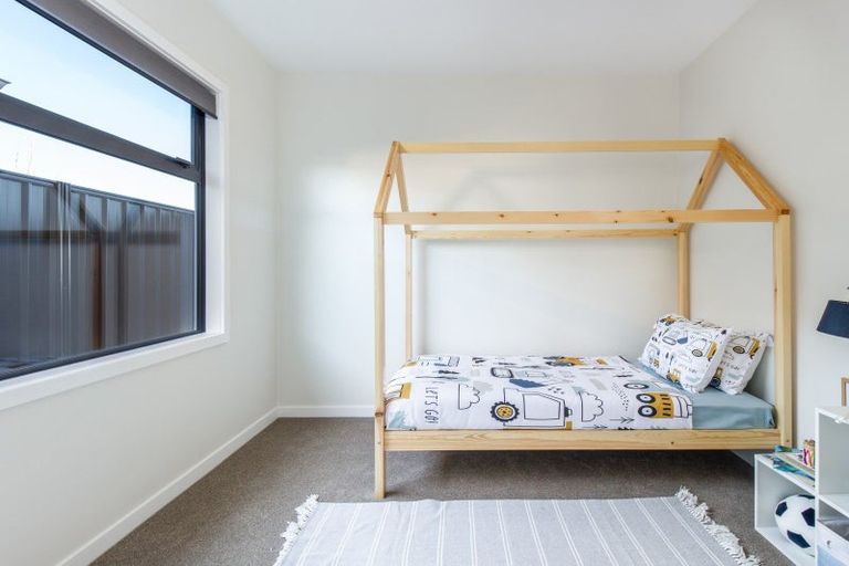 Photo of property in 104 Eriksen Road, Te Awa, Napier, 4110