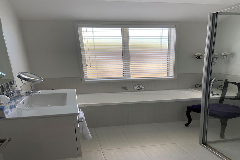 Photo of property in 20 Awanui Avenue, Te Kauwhata, 3710