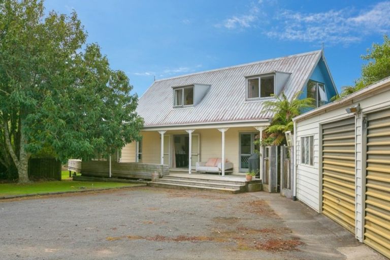 Photo of property in 273 Henwood Road, Paraite, New Plymouth, 4372