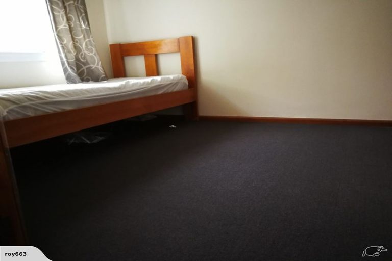 Photo of property in 3/104 Hinau Street, Riccarton, Christchurch, 8041