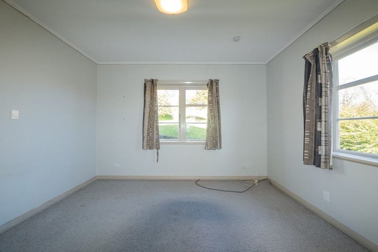 Photo of property in 14 Scotland Terrace, Green Island, Dunedin, 9018