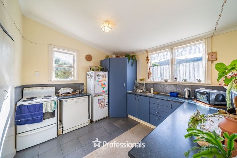 Photo of property in 19 Grimsby Grove, Wainuiomata, Lower Hutt, 5014