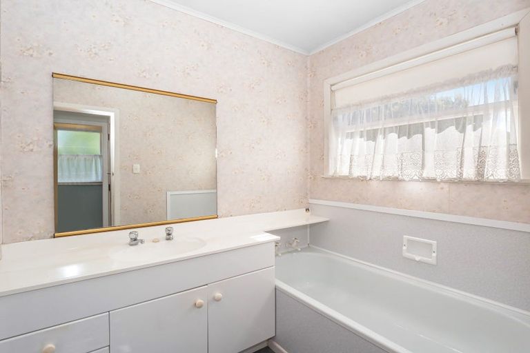 Photo of property in 67a Pitau Road, Mount Maunganui, 3116