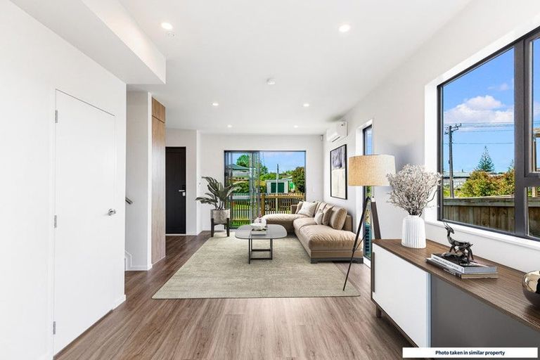 Photo of property in 7/22 Coniston Avenue, Te Atatu South, Auckland, 0610