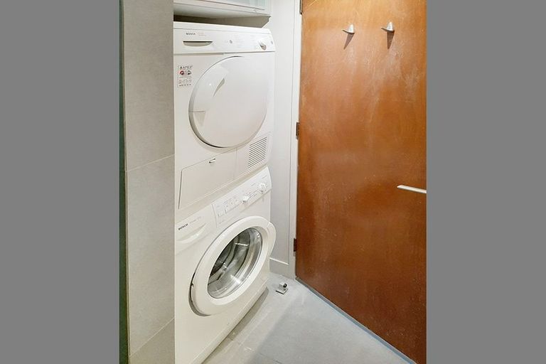 Photo of property in 38/45 Stanley Point Road, Stanley Point, Auckland, 0624