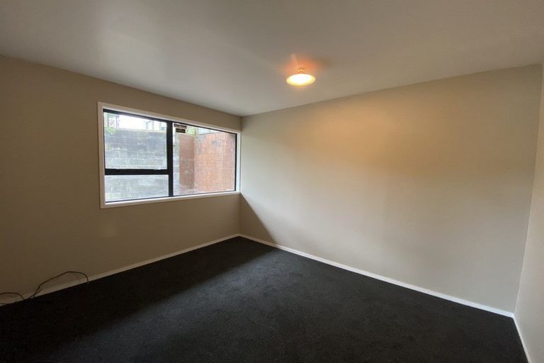 Photo of property in 182 Mangorei Road, Merrilands, New Plymouth, 4312