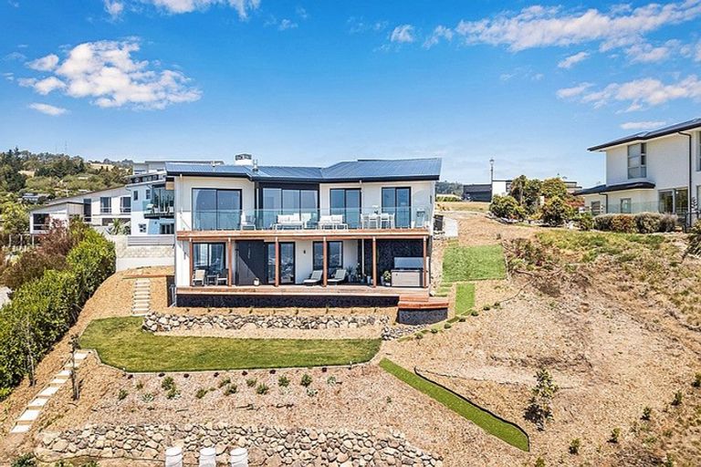 Photo of property in 14 Pennine Way, Huntsbury, Christchurch, 8022