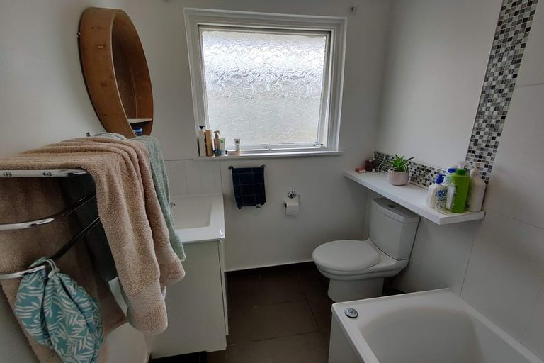 Photo of property in 2/22 Longfellow Street, Sydenham, Christchurch, 8023