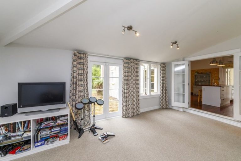 Photo of property in 31 Wanganui Road, Marton, 4710