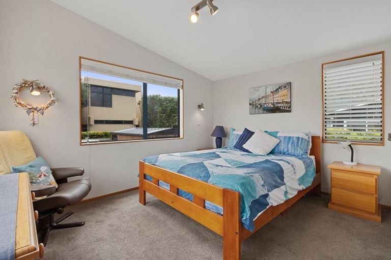 Photo of property in 24 Champion Place, Pauanui, Hikuai, 3579