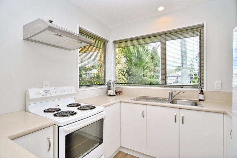 Photo of property in 4 Darroch Street, Belfast, Christchurch, 8051