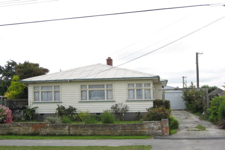 Photo of property in 75 Mackworth Street, Woolston, Christchurch, 8062