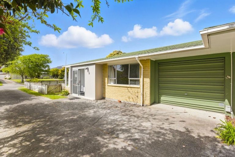 Photo of property in 26a Matai Street, Waikanae, 5036