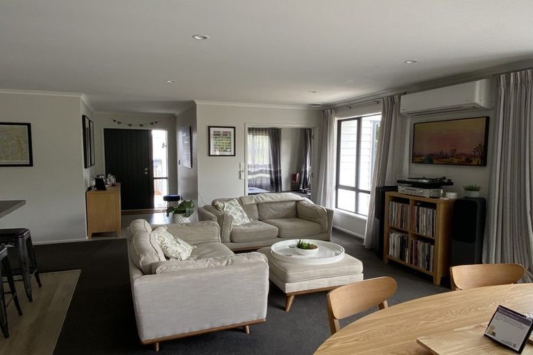 Photo of property in 15 Magnolia Lane, Kaukapakapa, Helensville, 0875