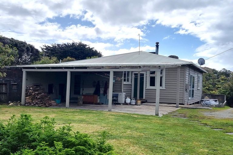 Photo of property in 9 Traill Road, Stewart Island/rakiura, Stewart Island, 9818