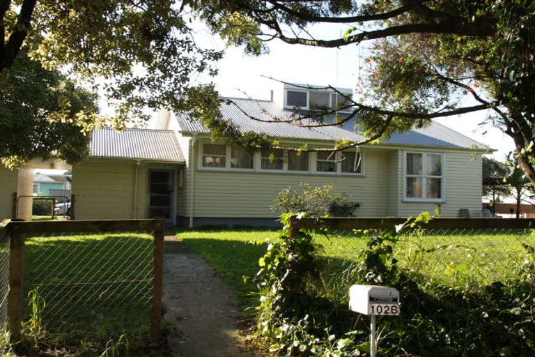 Photo of property in 110 Robertson Road, Mangere East, Auckland, 2024
