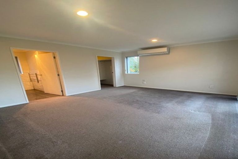 Photo of property in 18 Whekau Drive, Takanini, 2112