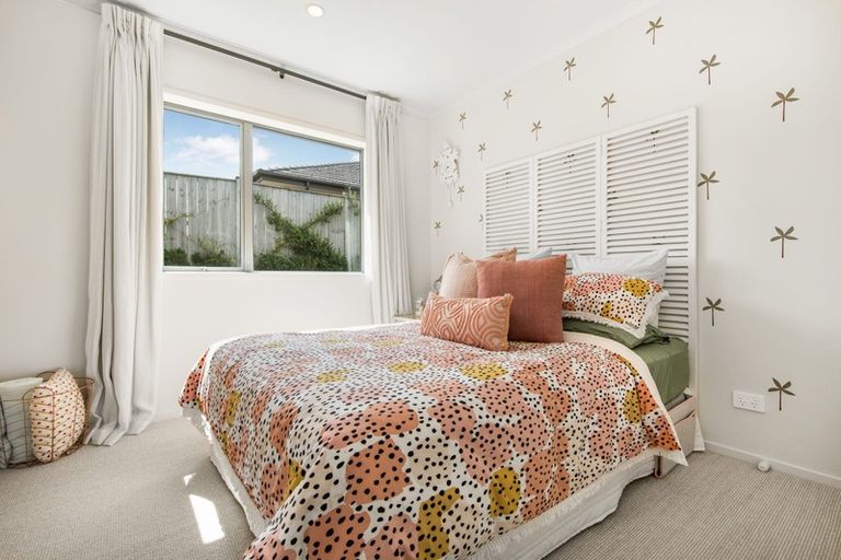 Photo of property in 50 Mark Ball Drive, Pokeno, 2402