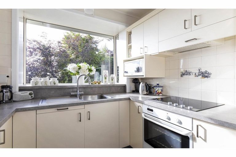 Photo of property in 163 Douglas Street, Highfield, Timaru, 7910