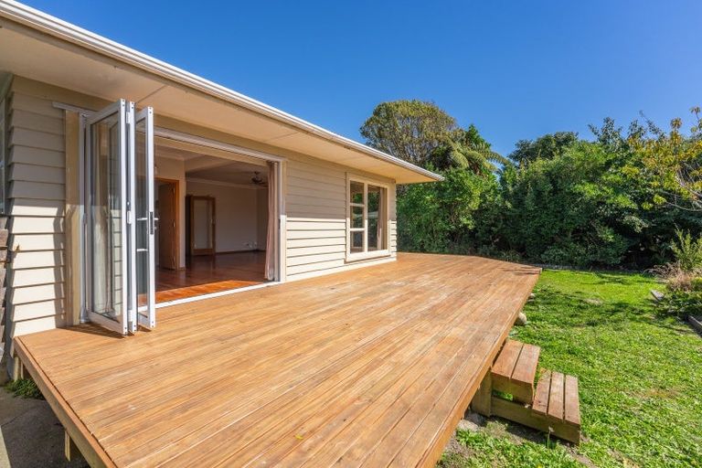 Photo of property in 122b Waerenga Road, Otaki, 5512
