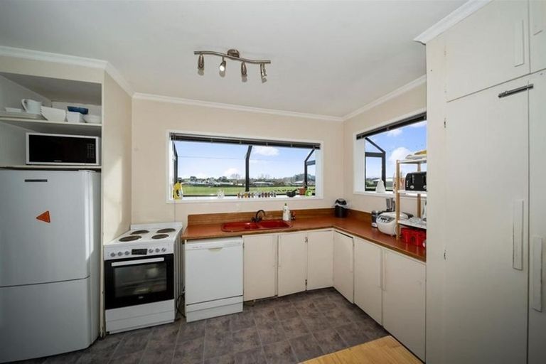 Photo of property in 301 High Street, Eltham, 4322