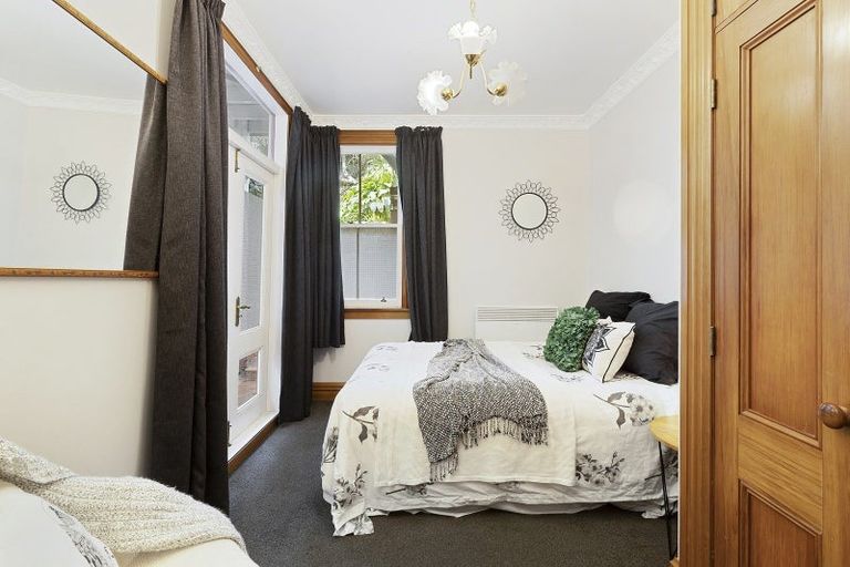 Photo of property in 233 Tinakori Road, Thorndon, Wellington, 6011