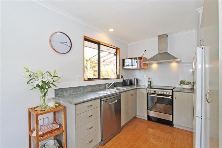 Photo of property in 15 Duffy Place, Stoke, Nelson, 7011