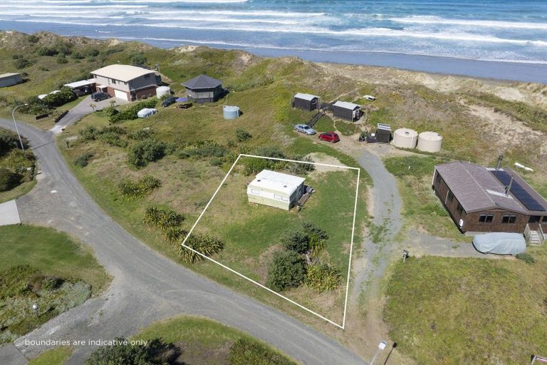 Photo of property in 6 Rata Street, Waipapakauri, Awanui, 0486