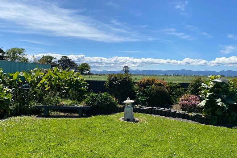 Photo of property in 108 Pipiroa Road, Ngatea, 3503