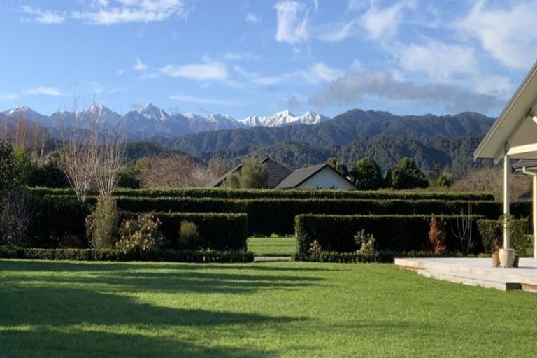 Photo of property in 17 Arete Lane, Levin, 5571