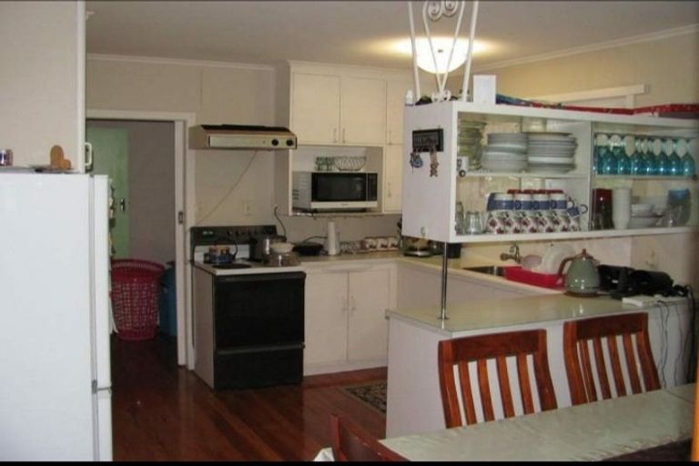 Photo of property in 2/83a Coronation Road, Papatoetoe, Auckland, 2025