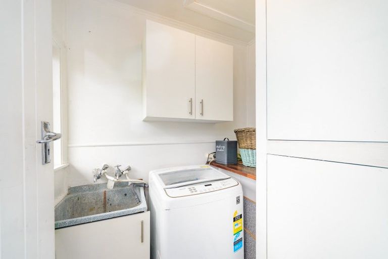 Photo of property in 21 Slacks Road, Awapuni, Palmerston North, 4412