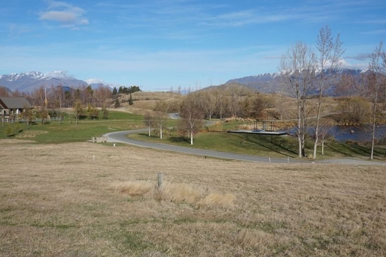 Photo of property in 10 Bendemeer Lane, Lake Hayes, Queenstown, 9371