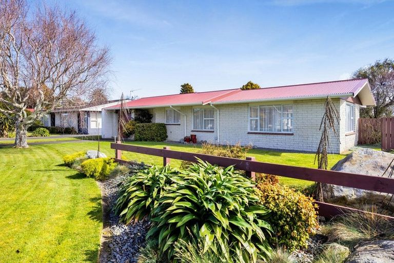Photo of property in 18 Kowhai Street, Hawera, 4610