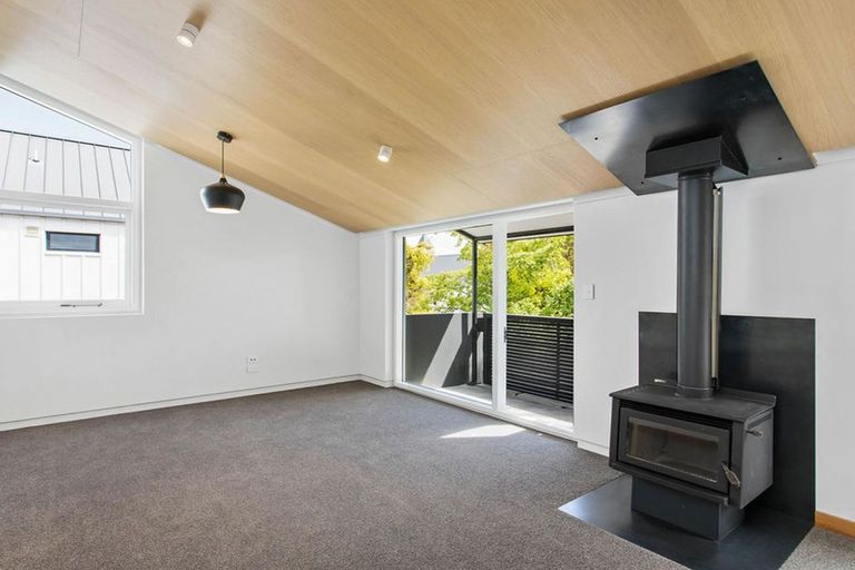 Photo of property in 2/63 Papanui Road, Merivale, Christchurch, 8014
