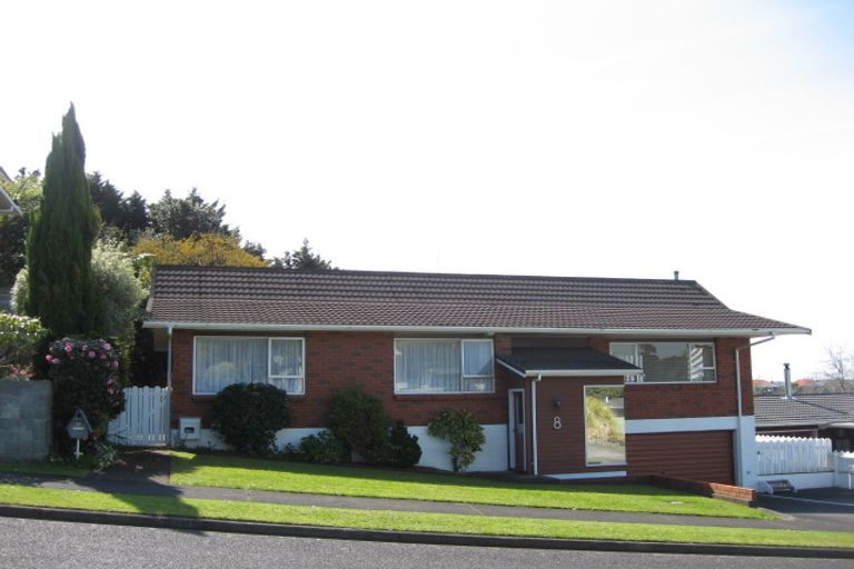 Photo of property in 8 Cannon Street, Westown, New Plymouth, 4310