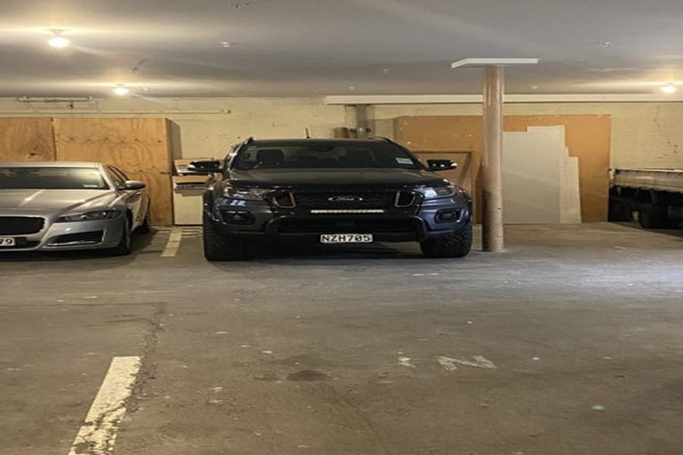 Photo of property in Bond Store Apartments, 8k Egmont Street, Te Aro, Wellington, 6011