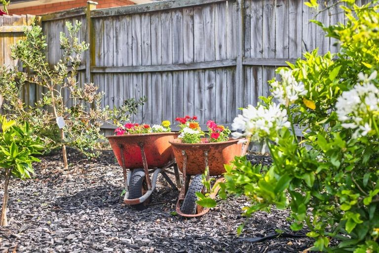 Photo of property in 20 Cartmel Avenue, Massey, Auckland, 0614