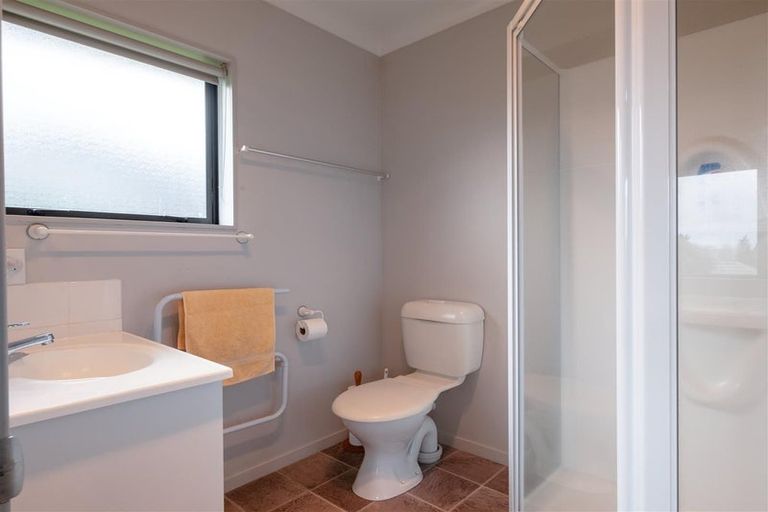 Photo of property in 2 Dowman Place, Te Puke, 3119