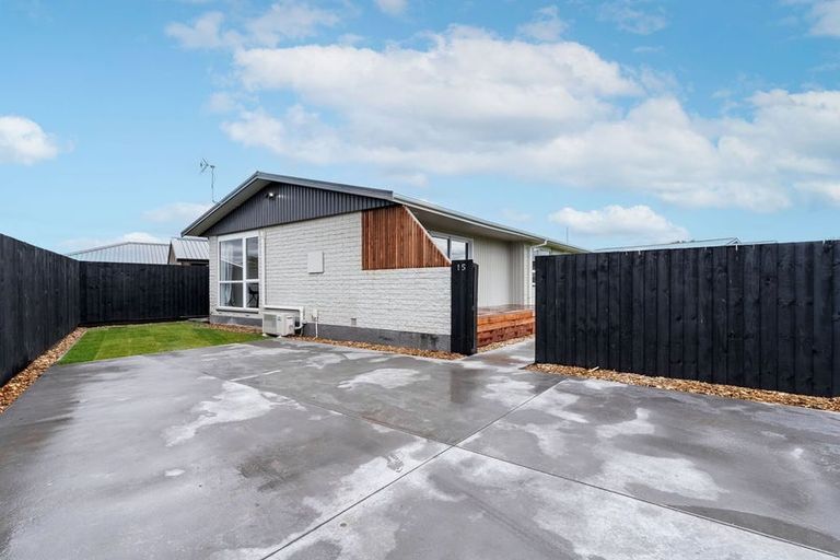 Photo of property in 15 Pethig Place, Halswell, Christchurch, 8025
