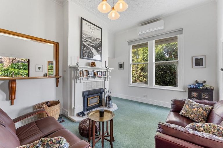 Photo of property in 12 Hurworth Place, College Estate, Whanganui, 4500