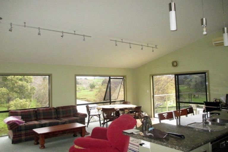 Photo of property in 117 Okupata Road, Oparau, 3885